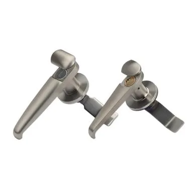 Khóa ngoài trời chịu được thời tiết - Cần chú ý điều gì khi bảo vệ vỏ điện ngoài trời?